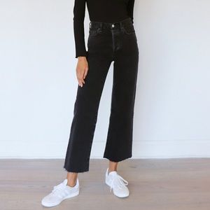 Aritzia denim forum Farrah wide leg jean size 28